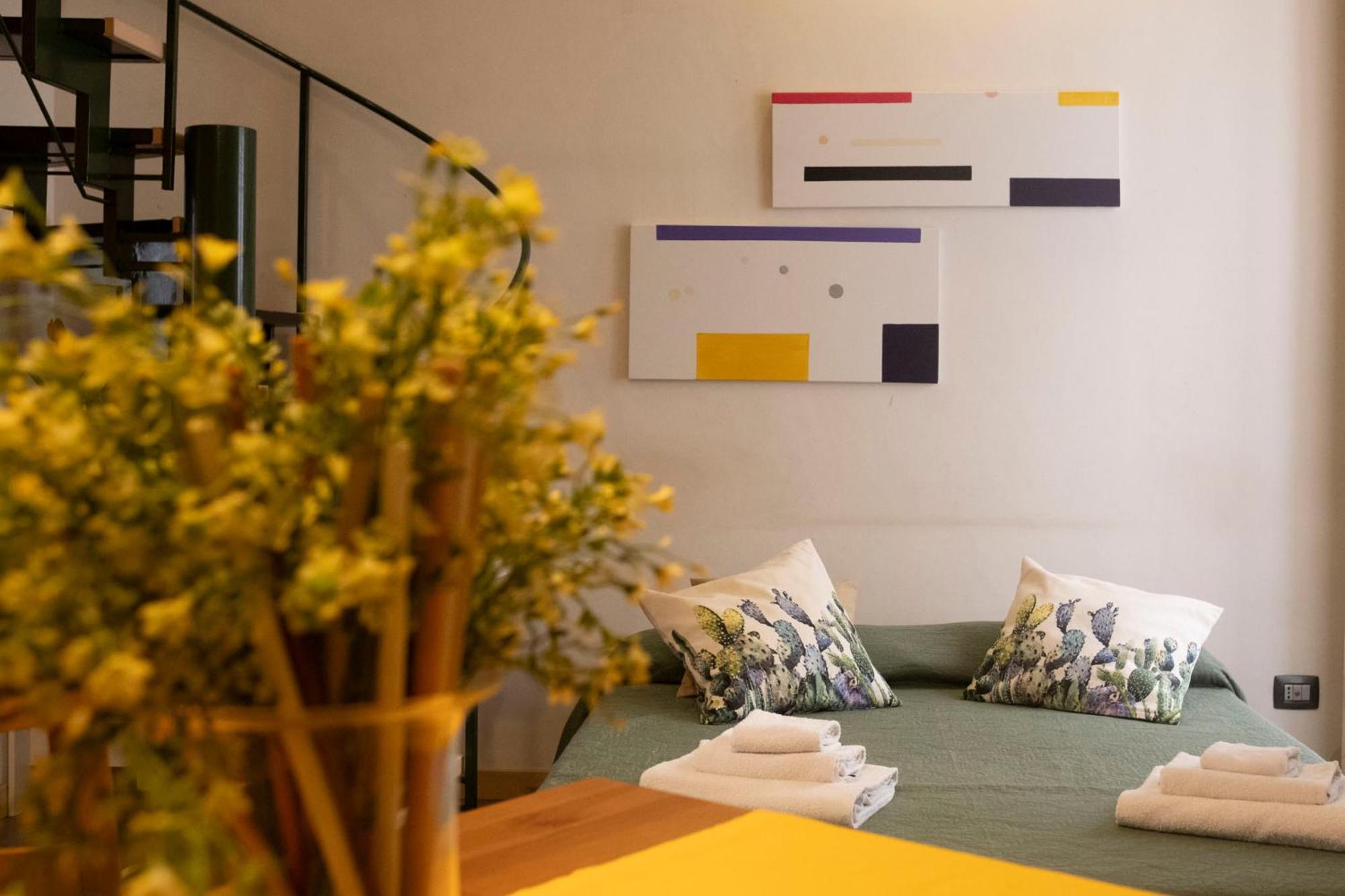 Apartment Civico 18 & Manzoni House *