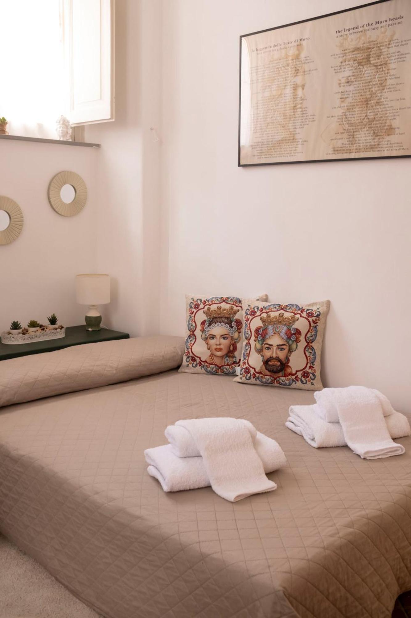 Apartment Civico 18 & Manzoni House *